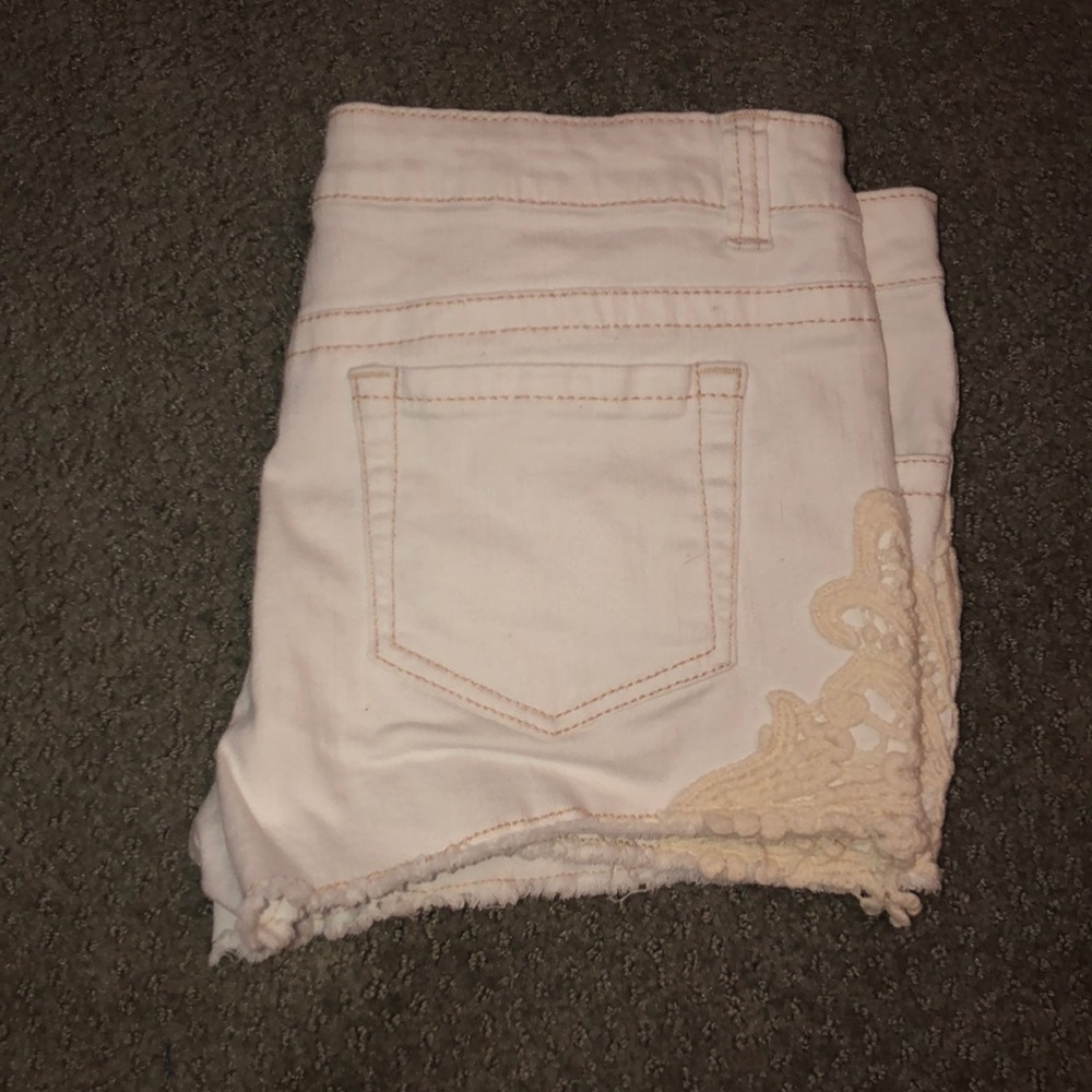 white jean shorts